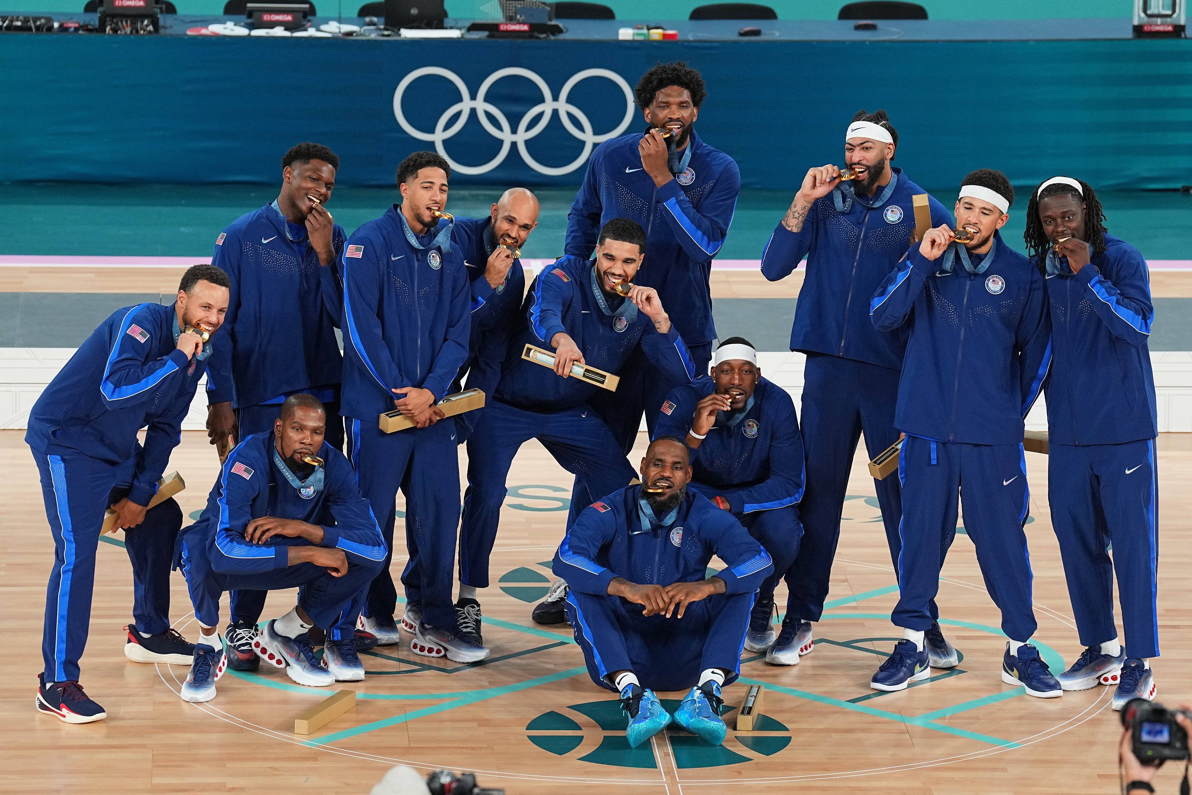 关于库里官方宣布夺冠新规,雄鹿引发争议!比赛高潮迭起的信息 关于库里官方宣布夺冠新规,雄鹿引发争议!比赛高潮迭起的信息