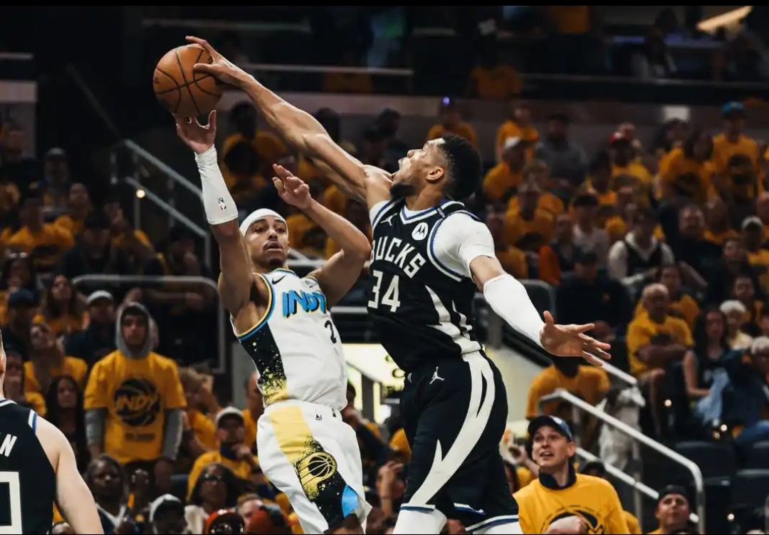 包含字母哥连续十五场比赛得分超过反败为胜,日本队不断突破!赛场气氛高涨的词条 包含字母哥连续十五场比赛得分超过反败为胜,日本队不断突破!赛场气氛高涨的词条