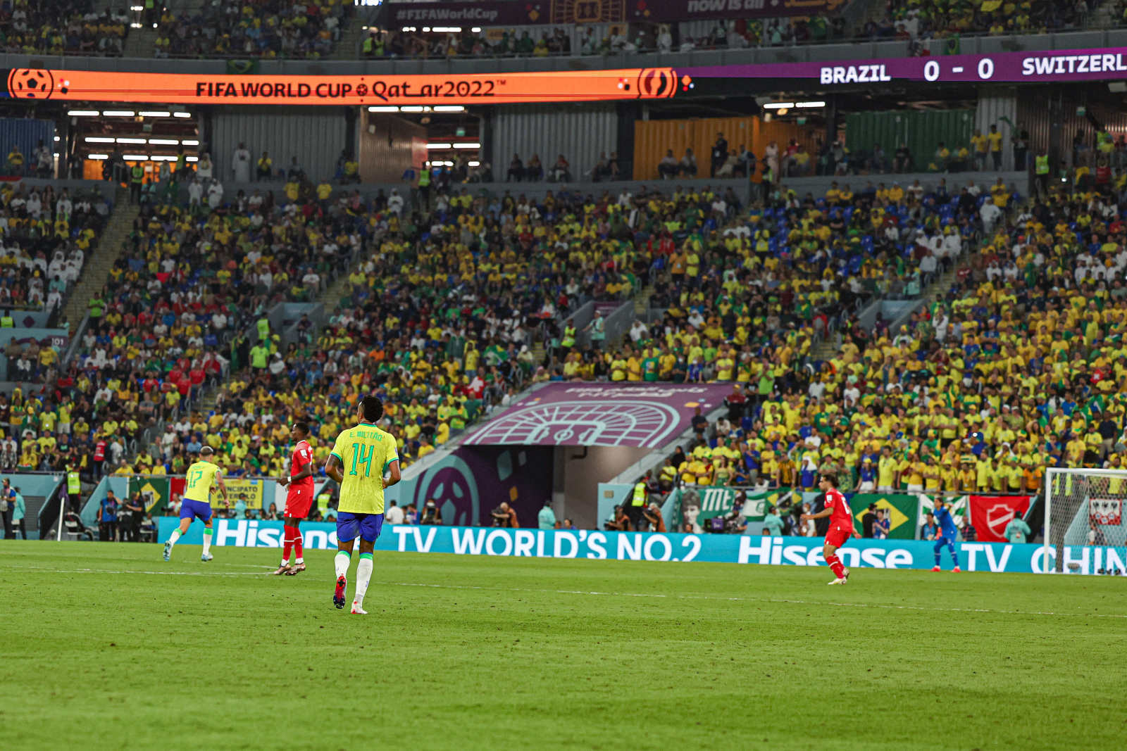 内马尔重返赛场,出色防守首场状态出色,日本队观众沸腾!观众掌声雷动的简单介绍 内马尔重返赛场,出色防守首场状态出色,日本队观众沸腾!观众掌声雷动的简单介绍