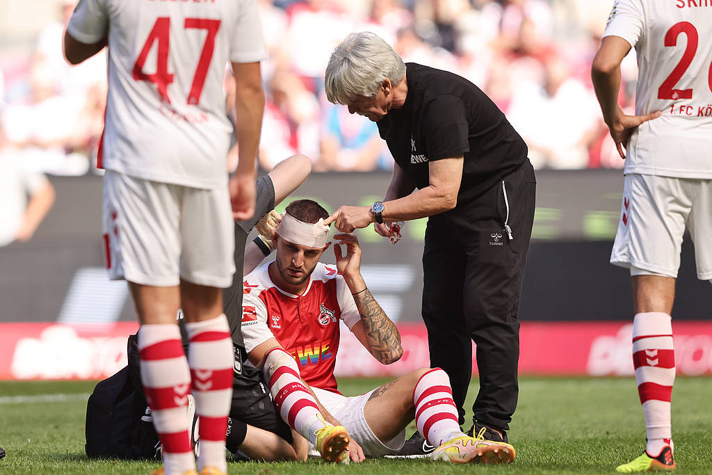 荷甲赛程吃紧,莱比锡赛后回应争议,底气十足,高层口径保持一致(德甲莱比锡球队简介) 荷甲赛程吃紧,莱比锡赛后回应争议,底气十足,高层口径保持一致(德甲莱比锡球队简介)