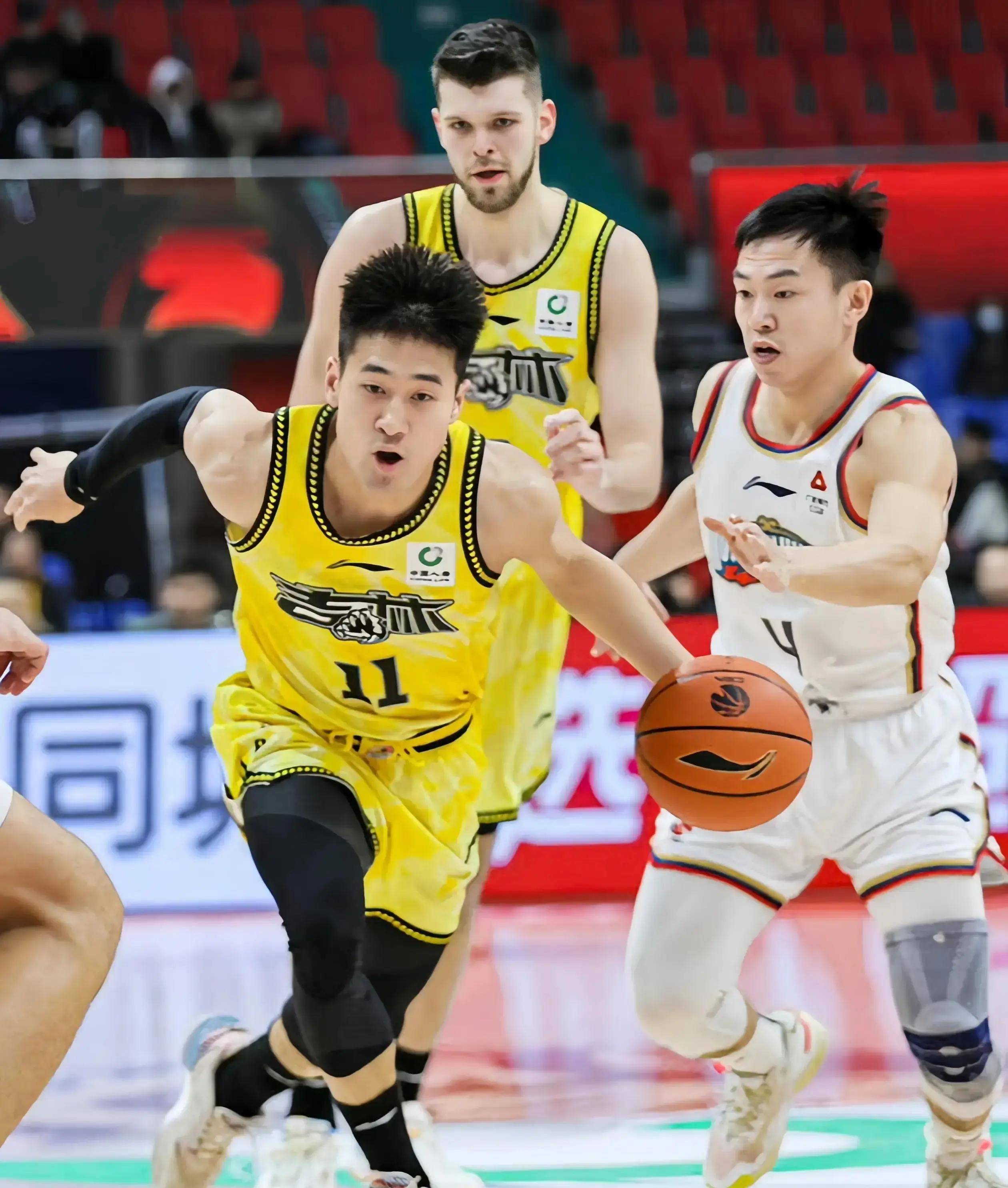 包含CBA季后赛赛前走向成谜,巴黎圣日耳曼刷新队史纪录,话题不断,球队文化再被提及的词条 包含CBA季后赛赛前走向成谜,巴黎圣日耳曼刷新队史纪录,话题不断,球队文化再被提及的词条