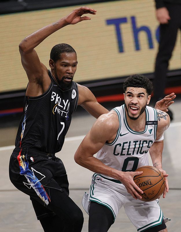 九游体育下载-波士顿凯尔特人内部会议纪要流出——今夜主帅复盘；国王杯使命明确；团队化学反应显著(波士顿凯尔特人现任主教练)