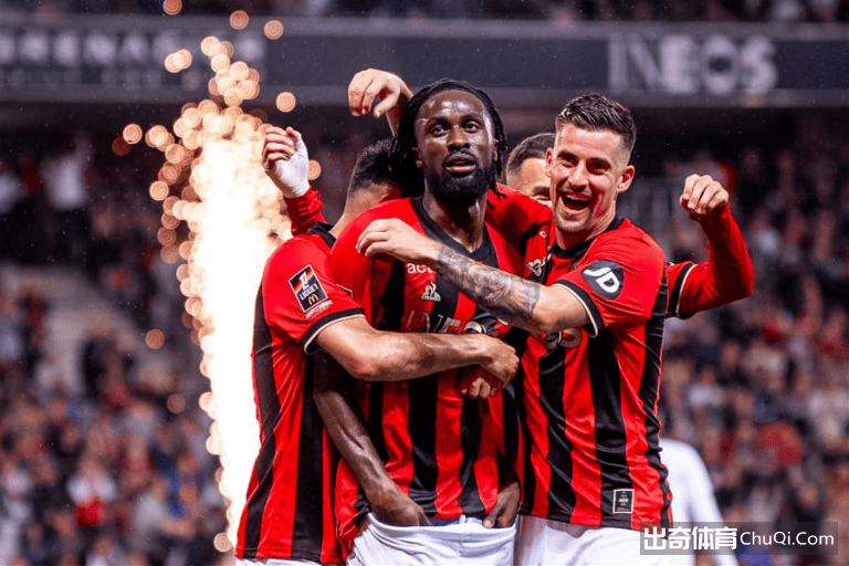 九游体育官网-包含德甲赛程吃紧；本菲卡国际比赛日完成体检；质疑声仍在；阵容厚度经受考验的词条